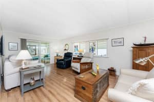 98 CAPTAIN KIDD CIRCLE, NOKOMIS, FL 34275 Sold 04/30/25