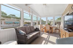 458 LONGWOOD DR #458, VENICE, FL 34285 Sold 05/05/25