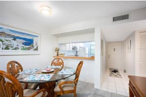 404 CERROMAR CIRCLE, VENICE, FL 34293 Sold 06/05/25