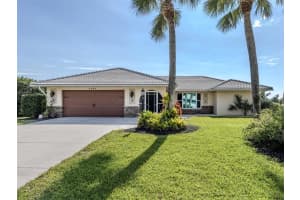 2269 LAKEWOOD DRIVE, NOKOMIS, FL 34275 Sold 03/28/25