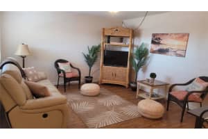 300 BASE AVENUE, VENICE, FL 34285 - MLS#MFRN6136297