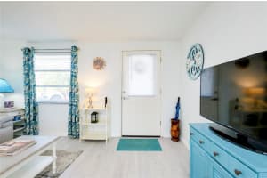 411 Circlewood Dr #i2 Venice, FL 34293 - Off Market