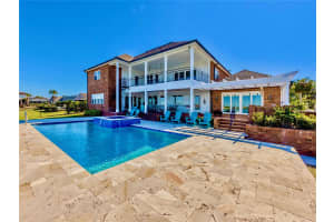 708 LAGUNA DRIVE, VENICE, FL 34285 Sold 04/23/25