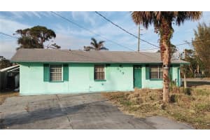 810 Texas St, ENGLEWOOD