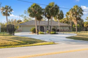 1621 MISSION VALLEY BOULEVARD, NOKOMIS, FL 34275 Sold 04/30/25