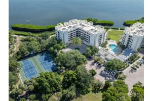 2020 Harbourside Dr #424, LONGBOAT KEY
