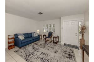 214 FIELD AVENUE, VENICE, FL 34285 Sold 05/14/25