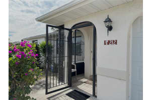 212 SAN CARLOS AVENUE, NORTH PORT, FL 34287 Sold 09/29/25