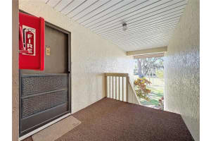 654 BIRD BAY DRIVE, VENICE, FL 34285 - MLS#MFRN6136464