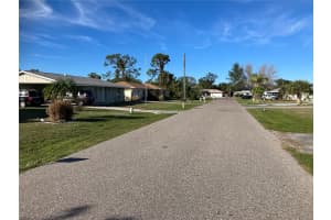 3082 IVERSON STREET, PORT CHARLOTTE, FL 33952 Sold 02/21/25