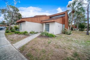 2066 SUNSET POINT ROAD, CLEARWATER, FL 33765 Sold 05/19/25
