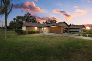 1700 CURRY AVENUE, NOKOMIS, FL 34275 - MLS#MFRN6136586