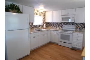 516 ASHWOOD DRIVE, VENICE, FL 34285 Sold 08/15/25