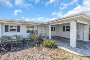 833 White Cap Cir #8, VENICE