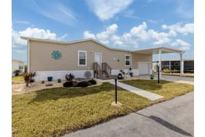 106 ISLAND POINT ROAD, NORTH PORT, FL 34287 - MLS#MFRN6136916