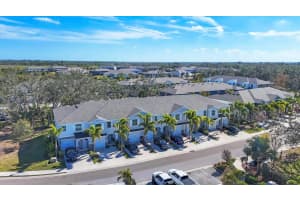 8634 PALMER PARK CIRCLE, SARASOTA, FL 34238 Sold 04/10/25