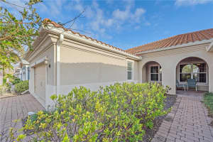 12029 Tapestry Ln, VENICE