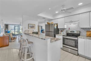 927 CAPRI ISLES BOULEVARD, VENICE, FL 34292 - MLS#MFRN6136940