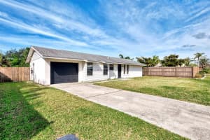 606 SCHOOL STREET, VENICE, FL 34285 Sold 03/27/25
