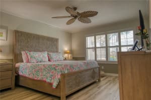 5755 IVREA DRIVE, SARASOTA, FL 34238 Sold 05/23/25