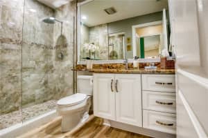 5755 IVREA DRIVE, SARASOTA, FL 34238 Sold 05/23/25