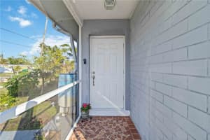 21379 GLADIS AVENUE, PORT CHARLOTTE, FL 33952 Sold 04/01/25
