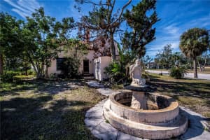 500 NASSAU STREET, VENICE, FL 34285 Sold 04/21/25