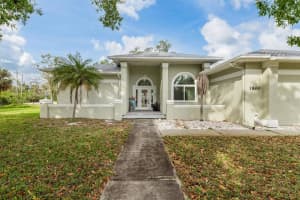 1800 WHISPERING PINES CIRCLE, ENGLEWOOD, FL 34223 Sold 05/02/25