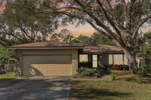 9790 PARKWOOD COURT, SEMINOLE, FL 33777 Sold 04/23/25