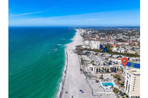 700 Golden Beach Blvd #221, VENICE