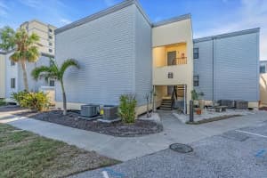 700 GOLDEN BEACH BOULEVARD, VENICE, FL 34285 - MLS#MFRN6137043