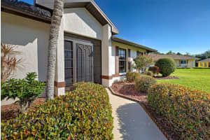 302 WOODINGHAM COURT, VENICE, FL 34292 Sold 04/17/25