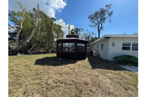807 LUCILLE AVENUE, NOKOMIS, FL 34275 Sold 04/15/25