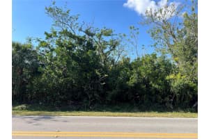 2465 PELLAM BOULEVARD, PORT CHARLOTTE, FL 33948 Sold 03/07/25