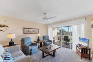 934 WEXFORD BOULEVARD, VENICE, FL 34293 Sold 03/17/25