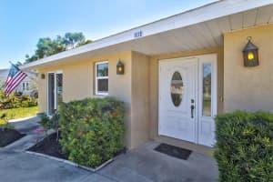 1104 RIVIERA STREET, VENICE, FL 34285 Sold 04/24/25