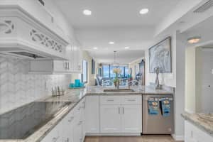 840 THE ESPLANADE N #301, VENICE, FL 34285 Sold 03/31/25