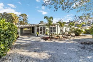 432 PALMETTO COURT, VENICE, FL 34285 Sold 05/30/25