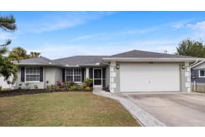 648 CYPRESS ROAD, VENICE, FL 34293 Sold 06/26/25