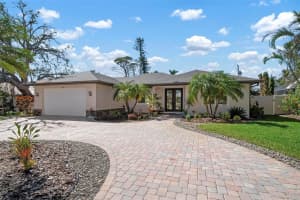 612 POINSETTIA DRIVE, VENICE, FL 34285 Sold 05/16/25