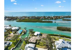 641 Bayshore Rd, NOKOMIS