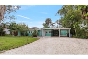 233 AVENIDA DE LA ISLA, NOKOMIS, FL 34275 Sold 05/21/25