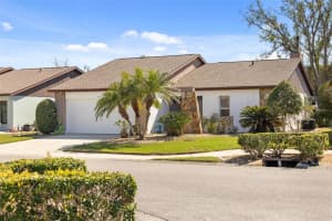 537 FOXWOOD BOULEVARD, ENGLEWOOD, FL 34223 Sold 04/28/25