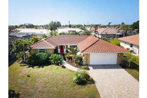 9 WINDSOR DRIVE, ENGLEWOOD, FL 34223 Sold 04/11/25