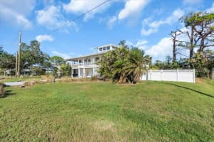 2371 SCENIC DRIVE, VENICE, FL 34293 Sold 08/15/25