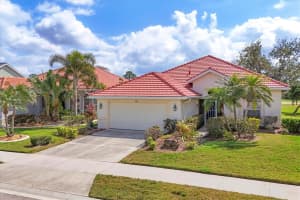 446 PINEWOOD LAKE DRIVE, VENICE, FL 34285 - MLS#MFRN6137268