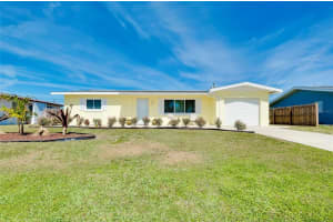 551 SHERIDAN DRIVE, VENICE, FL 34293 Sold 05/02/25