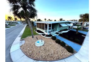 5740 HYACINTH ROAD, VENICE, FL 34293 - MLS#MFRN6137344