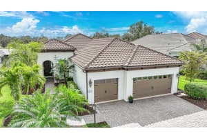 11917 HUNTERS CREEK ROAD, VENICE, FL 34293 Sold 04/15/25