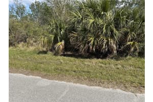 6192 EMMONSDALE STREET, PORT CHARLOTTE, FL 33981 Sold 04/03/25